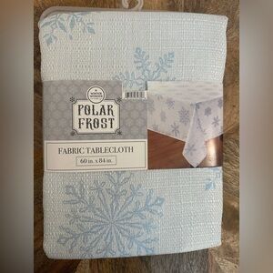 Polar Frost Fabric Tablecloth with Snowflake Design 60x84 in